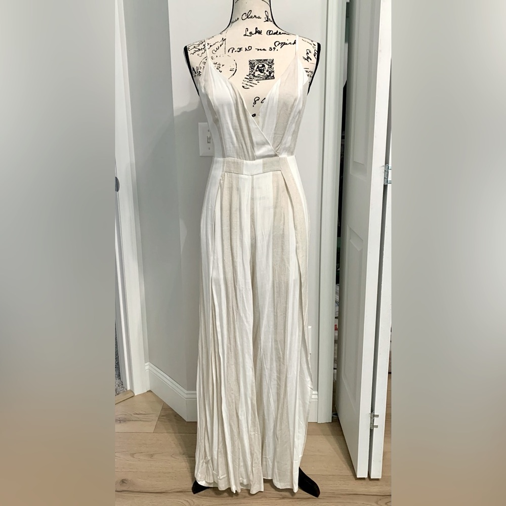 L'ATISTE Cream Sleeveless V-Neck Wide-Leg Jumpsuit